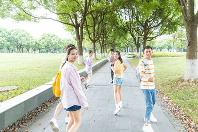 北京大學(xué)在職研究生 北京大學(xué)在職研究生