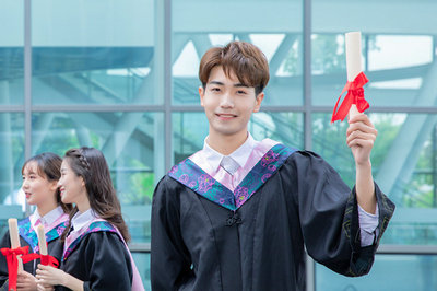 北京大學(xué)在職研究生 北京大學(xué)在職研究生