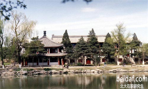 北京大學(xué)在職研究生 北京大學(xué)在職研究生招生 北京大學(xué)在職研究生招生專(zhuān)業(yè)